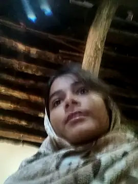 Webcam Model (Hot_siiii)  is live.Free join now!