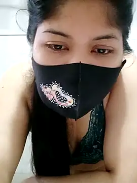 Webcam Model (Nusrat-N)  is live.Free join now!