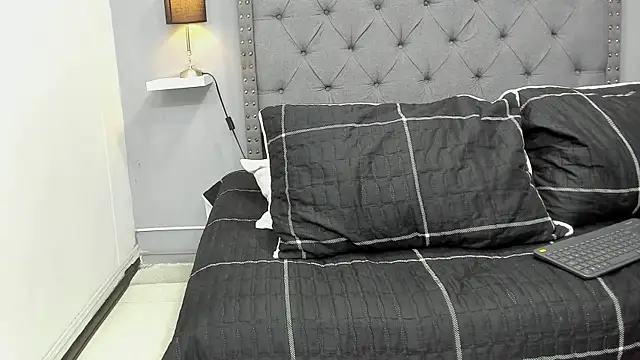 Preview of violeta_and_maxx