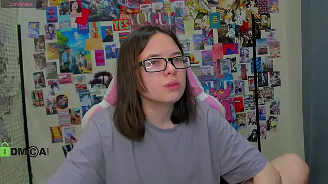 chio_mio - Chio_Mio's free webcam - UK Sex Cams