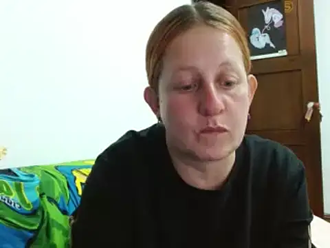  ViioletaMora chat room