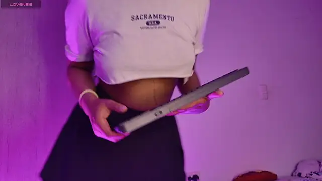 miamiller188 - Miamiller188's free webcam - UK Sex Cams