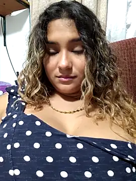  BrendaGirs chat room