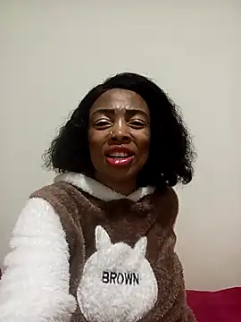 SEXYMOANSXX webcam stripchat model stream image