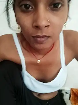 Webcam Model (Divya-2007)  is live.Free join now!