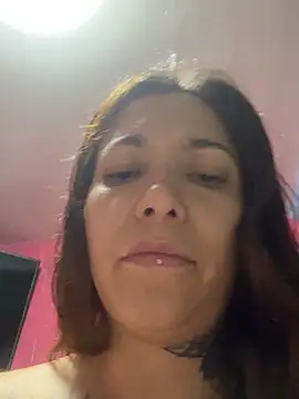 Webcam Model (emperatrixsex)  is live.Free join now!