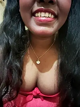 Webcam Model (Lovely_Payal)  is live.Free join now!