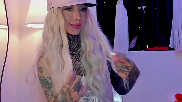 NinaVall webcam stripchat model stream image