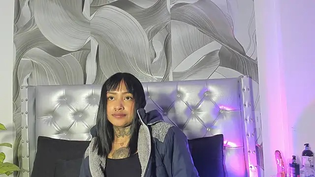 JaidenBrown_ live cam screenshot female from Colombia on ZGTJNJ – 中文直播、回放与 GIF 精彩瞬间