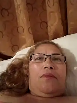 Cessi50 webcam stripchat model stream image