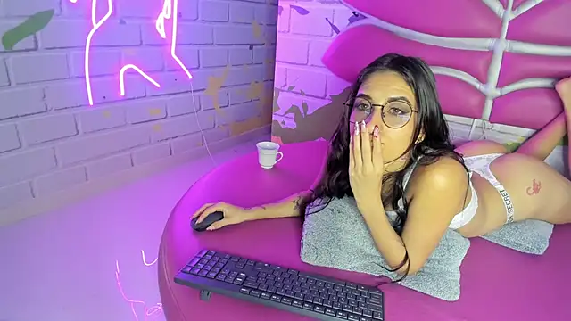  ValerySkinnyy chat room