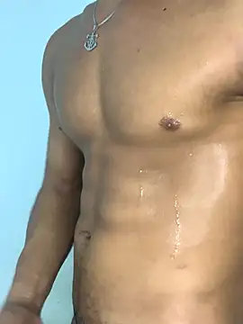 tylerwarron – webcam model profile photo