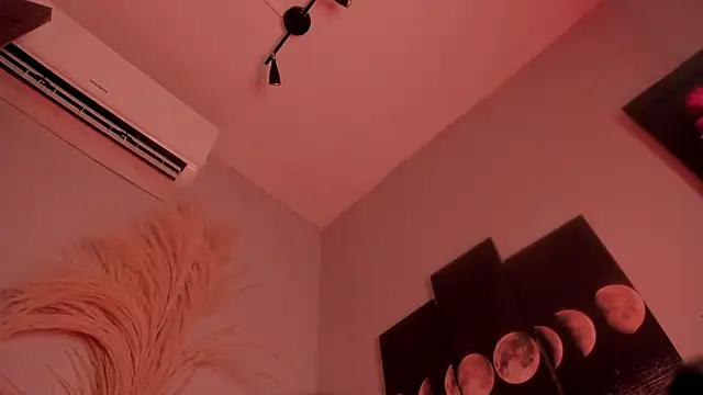 alicepoixxxon - ALICEPOIXXXON's free webcam