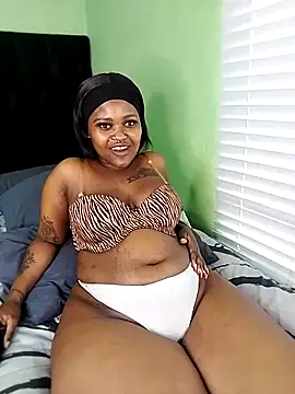 Webcam Model (ThickPearlx23)  is live.Free join now!