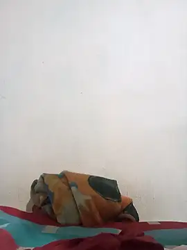 saramilf36 - Saramilf36's free webcam - UK Sex Cams