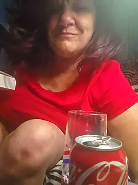 Webcam Model (YOURWIFEY)  is live.Free join now!