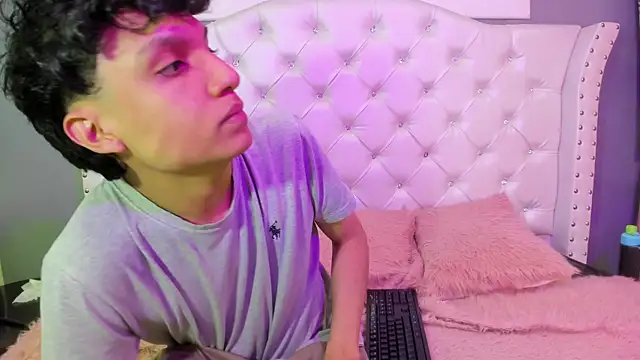  yui_and_rin chat room