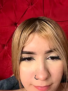 Webcam Model (akirahattori)  is live.Free join now!