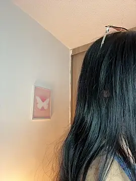 Webcam Model (Babymishi)  is live.Free join now!