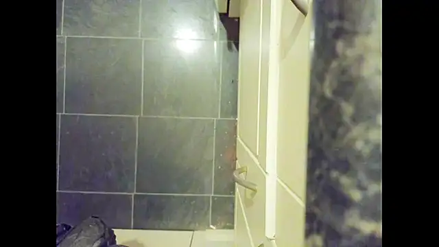 Preview of hairyuncut00