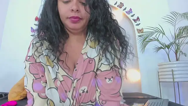 sofii_cooper1 - Sofii_Cooper1's free webcam - UK Sex Cams