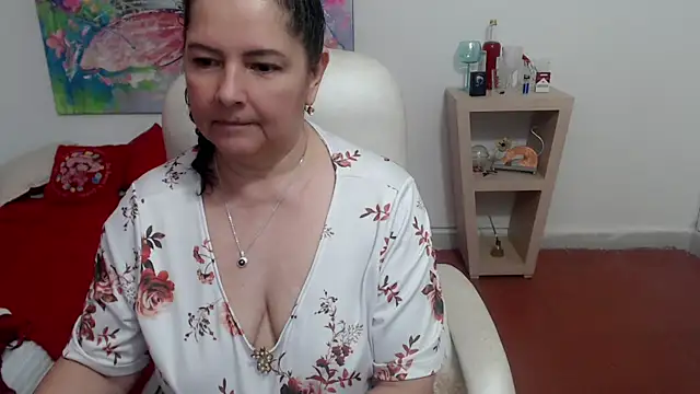 leonela_69