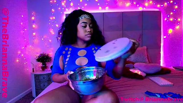  BriannaBrave chat room