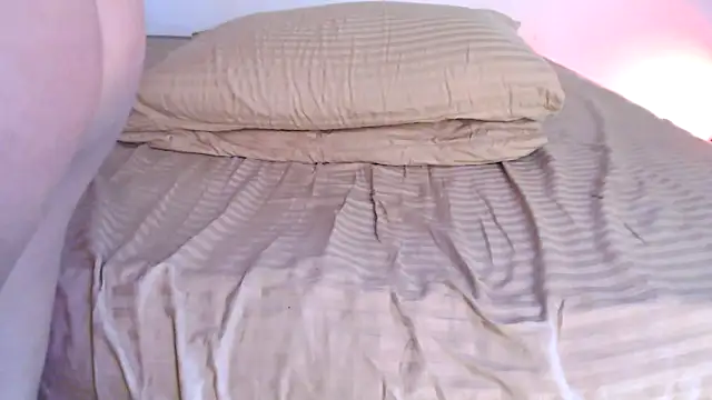 beautypriya xxx live show