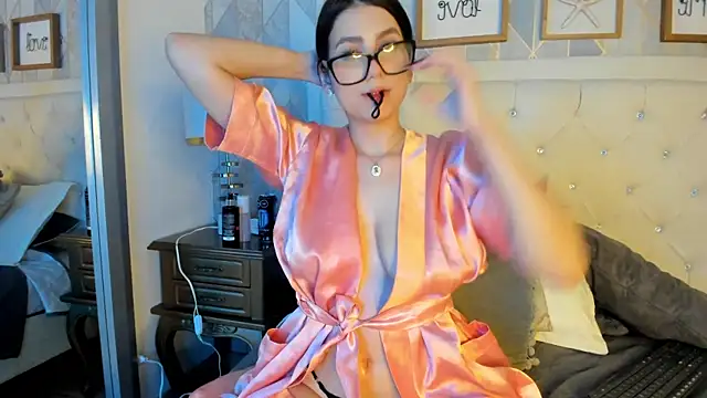  scarlett_thompson_7 chat room