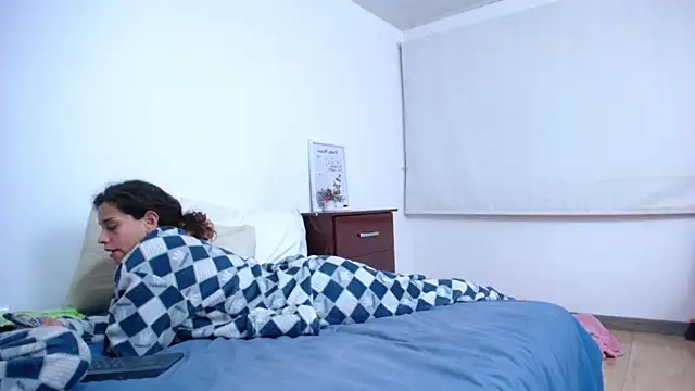 sarabubbie (Ask my age) - Blowjob