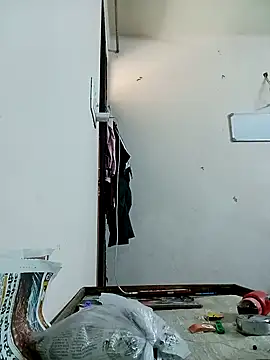 trisha_71 - Trisha_71's free webcam