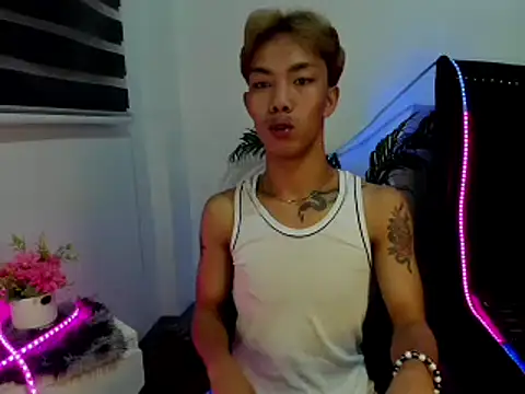 jersthebigfuckerxxx (M young) - HORNYi am new here help me reach my goal