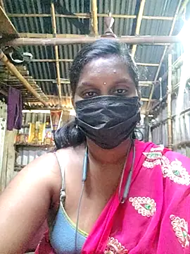 Webcam Model (Tamildivya18)  is live.Free join now!