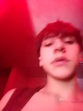  Luke_Howland chat room