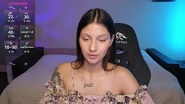  Nikol_Goldysss chat room