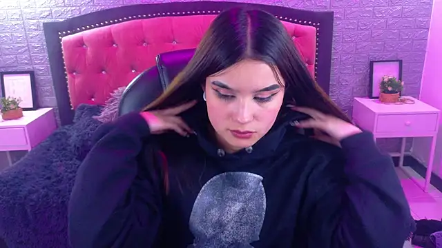 natalie_loffreda (F teen) - slap pussy * 10