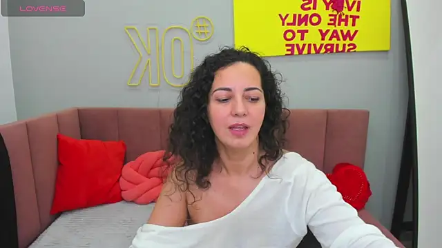 Linda_Insatiable