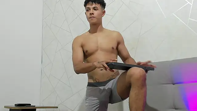  Alex_Colton7 chat room