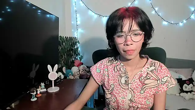 dolliette24 - Dolliette24's free webcam - UK Sex Cams