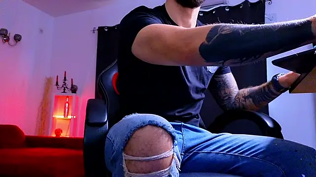 mightyaaron66 (M young) - 𖤐🔥 parTy Time ,House parTy  !  💨𖤐