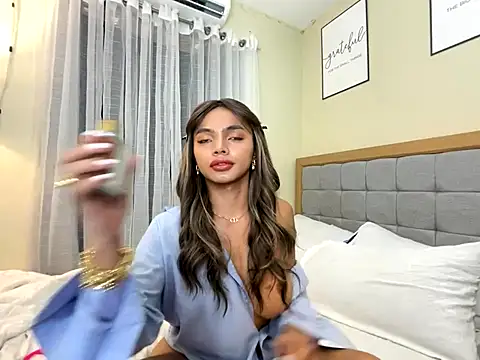 miss_glenda live cam screenshot femaletranny on ZGTJNJ – 中文直播、回放与 GIF 精彩瞬间