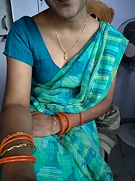 Telugu-Rowdy-pilla from StripChat is Freechat