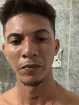 ae_03 - AE_03's free webcam - UK Sex Cams