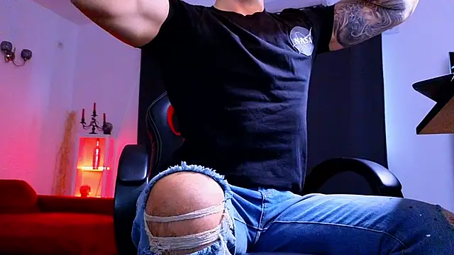 mightyaaron66 (M young) - 𖤐🔥 parTy Time ,House parTy  !  💨𖤐