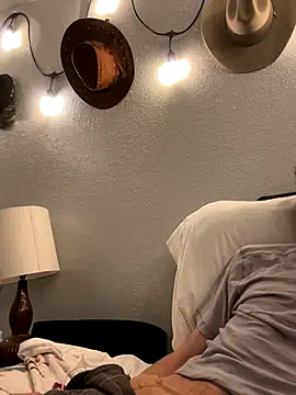 johnryantexas (Ask my age) - Bend Over Nude 3 minutes