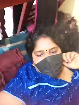 Webcam Model (Villageanuty)  is live.Free join now!