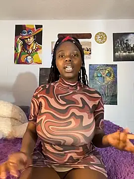 Webcam Model (Kennya__)  is live.Free join now!