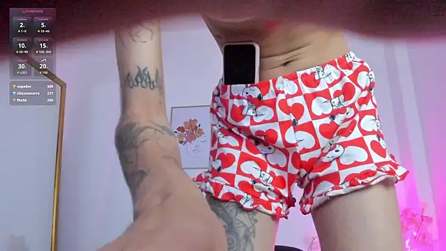 alana_111 - Alana_111's free webcam