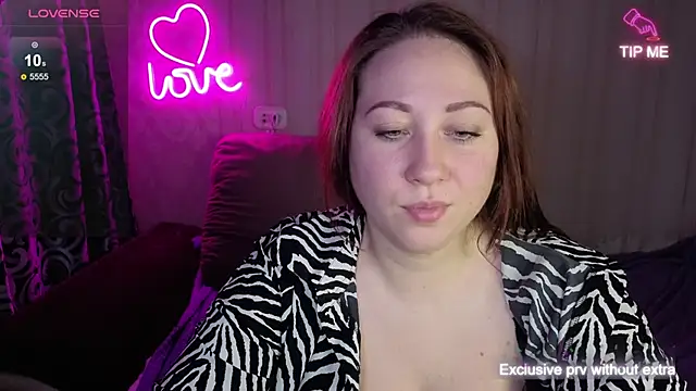 kellycrystall - KellyCrystall's free webcam