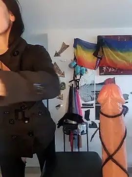 freyamoret (F milf) - Gola profonda 2 minuti